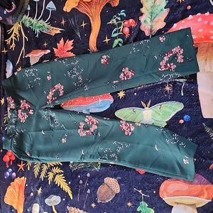 Carolina Belle Women's floral pattern dress pants.